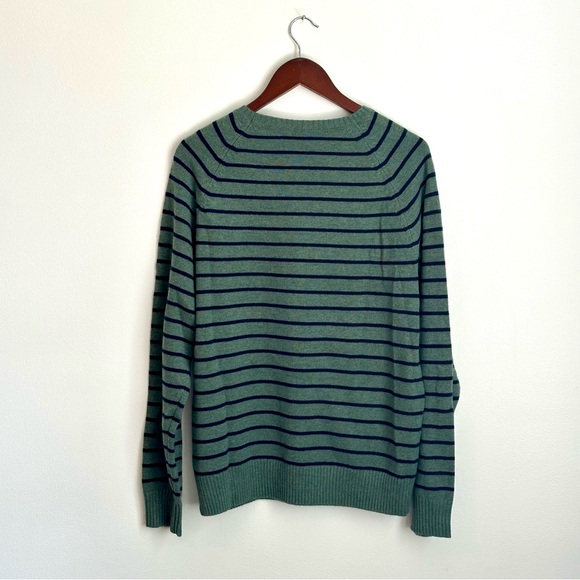 J. Crew Lambswool-Blend Sweater - NWT - Medium - Heather Moss Navy - Picture 1 of 4
